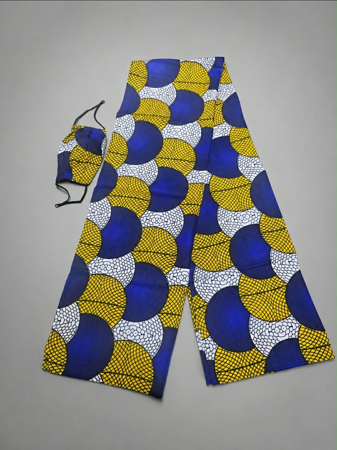 African Print Headtie Set with Matching Face Mask.
